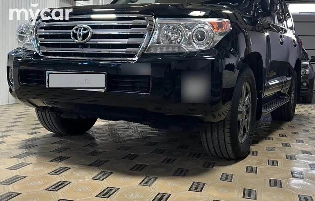 Toyota Land Cruiser 2014