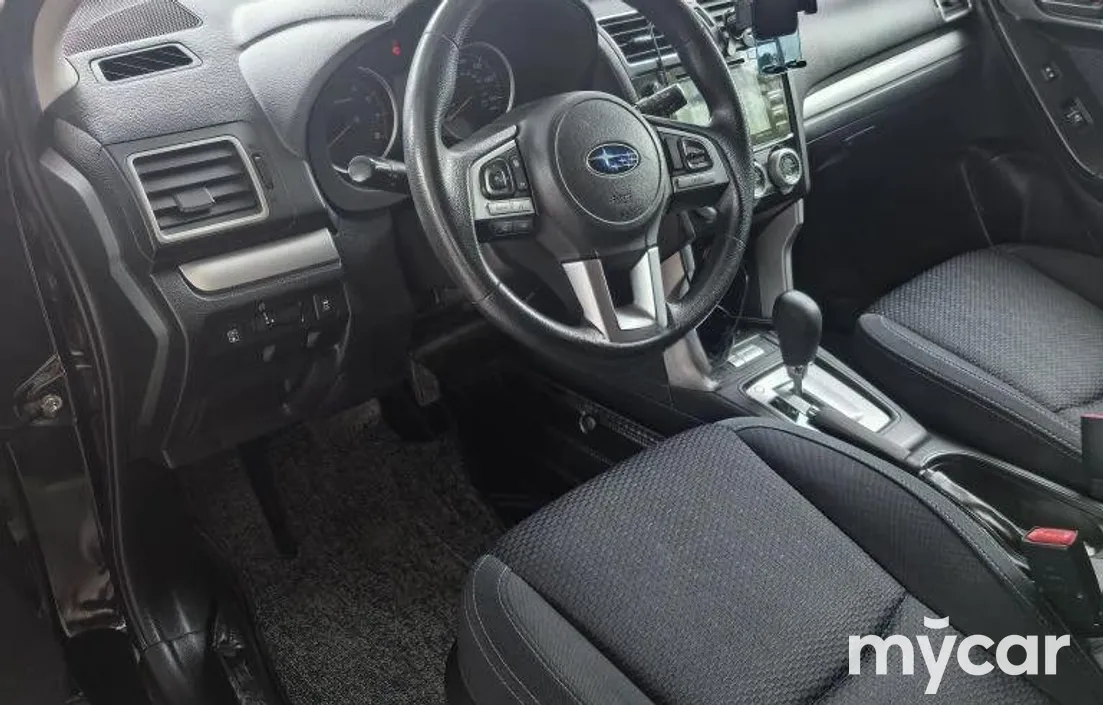 Subaru Forester 2016