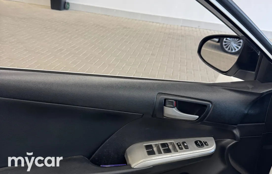 Toyota Camry 2014
