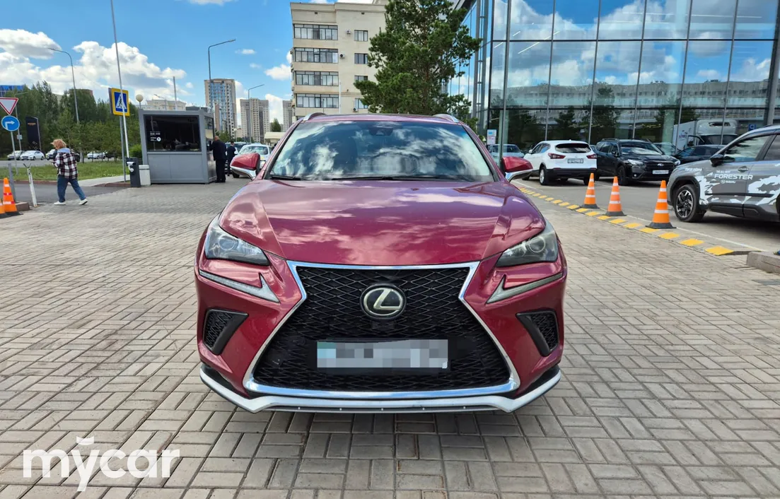 Lexus NX 2020