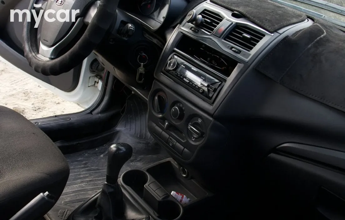 LADA Granta 2019