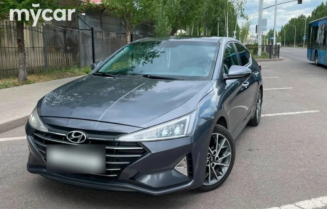 Hyundai Elantra 2019