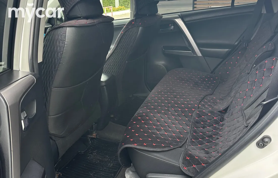 Toyota RAV4 2016