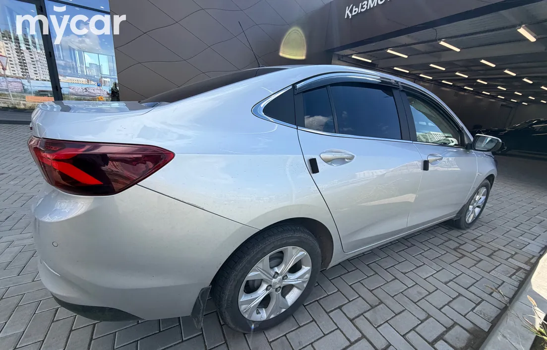 Chevrolet Onix 2025