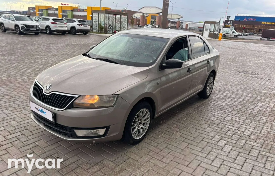 Skoda Rapid 2013
