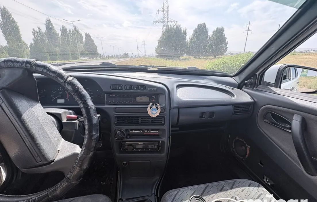 LADA 2114 2011