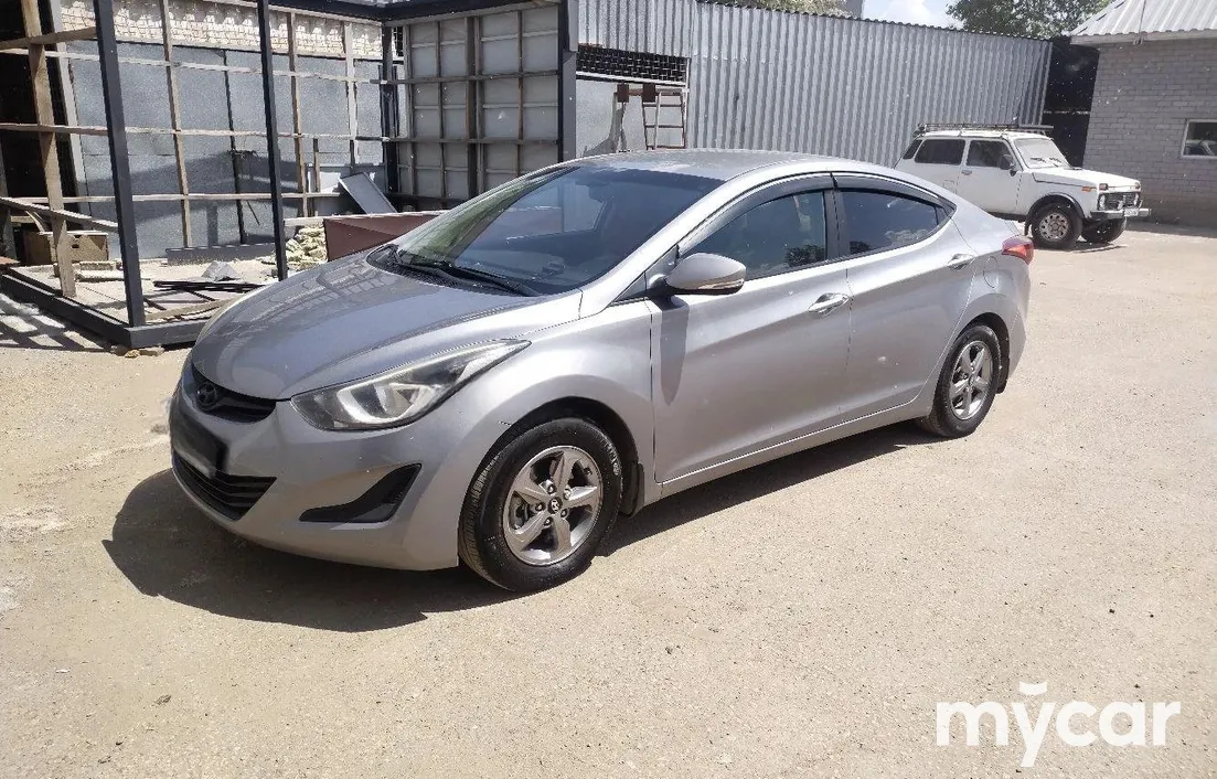 Hyundai Elantra 2014
