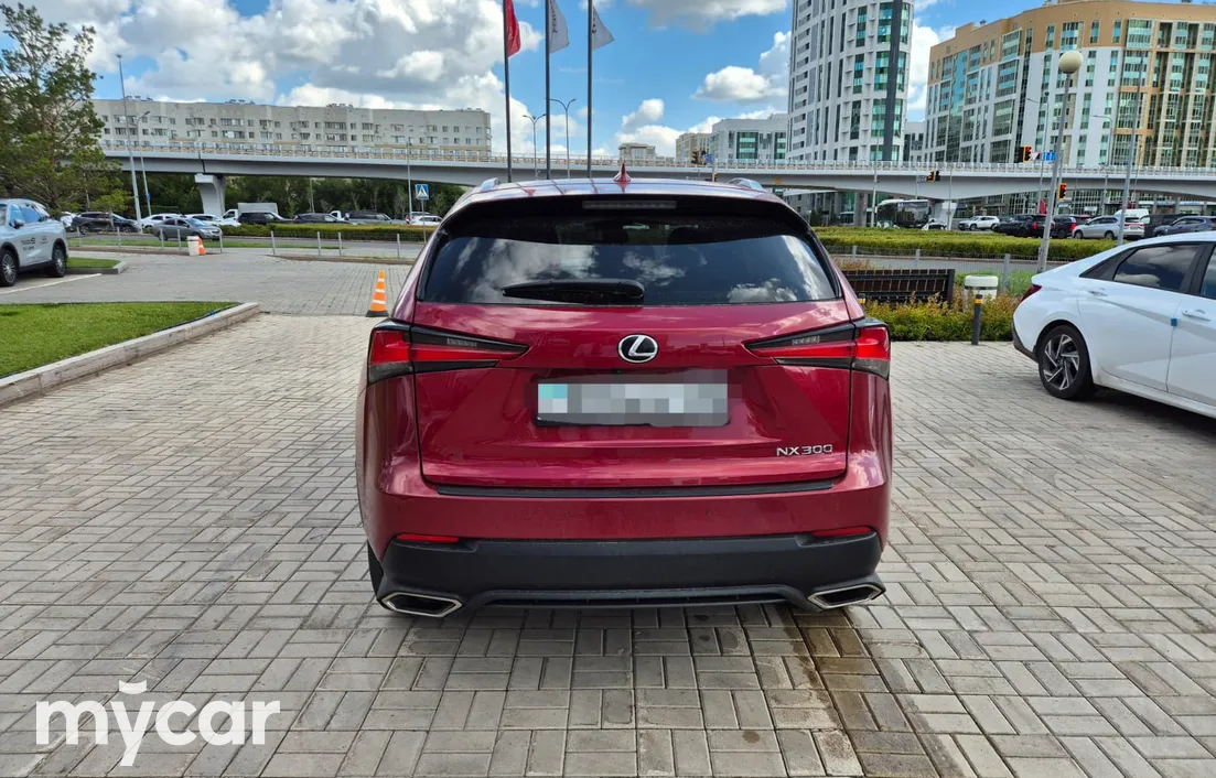 Lexus NX 2020