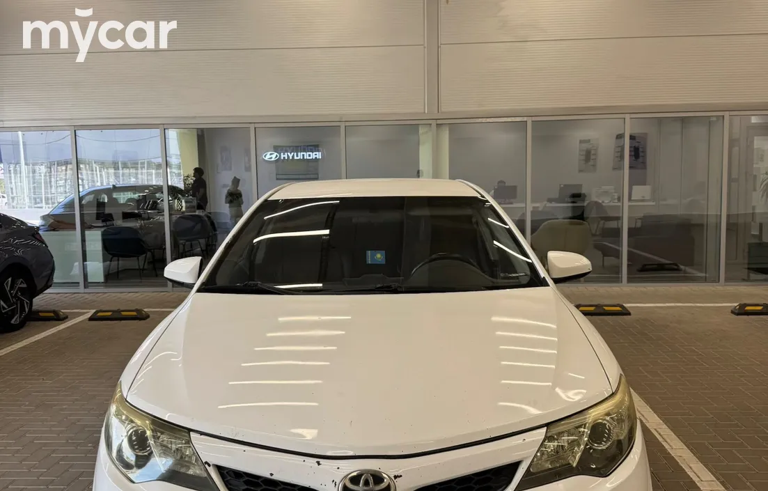 Toyota Camry 2014
