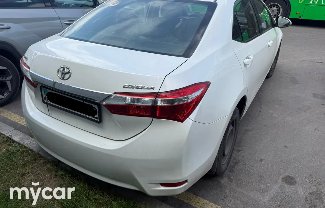 Toyota Corolla 2013