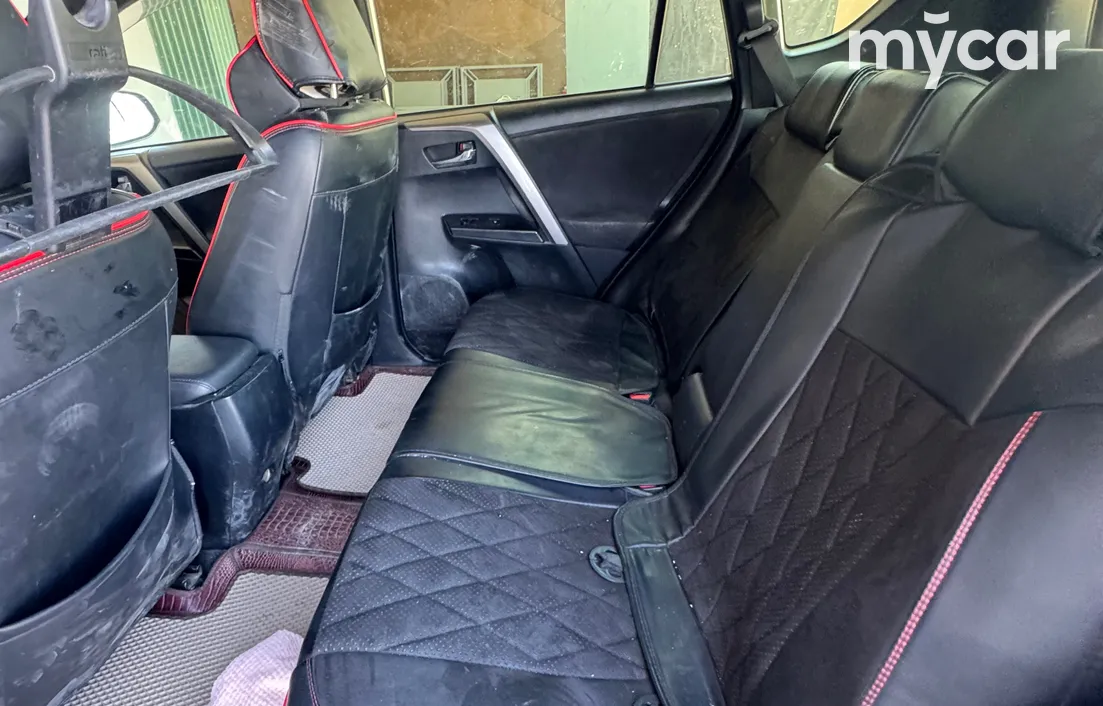 Toyota RAV4 2016
