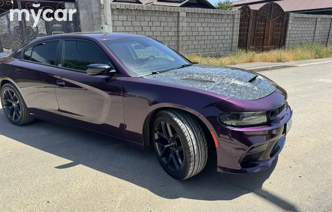 Dodge Charger 2020