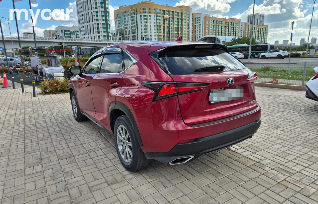 Lexus NX 2020