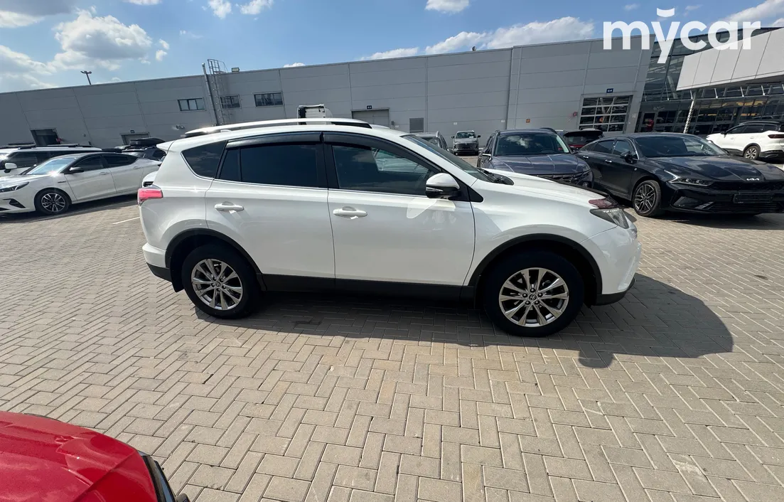 Toyota RAV4 2017