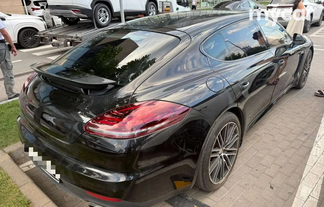 Porsche Panamera 2013
