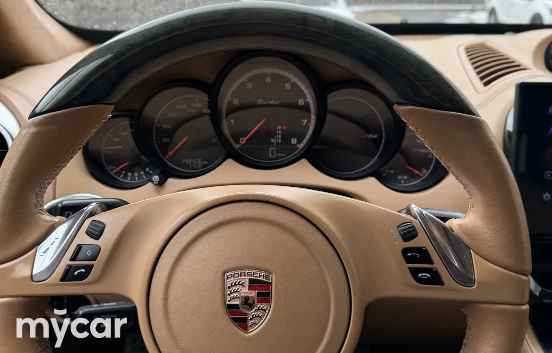 Porsche Cayenne 2014