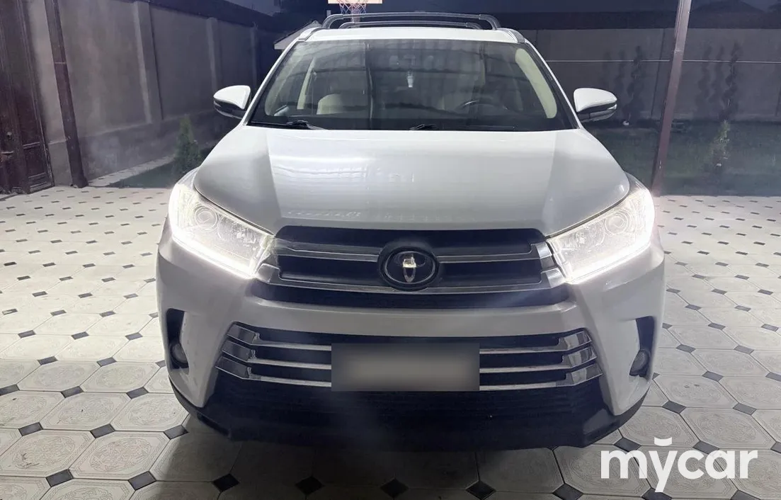 Toyota Highlander 2018