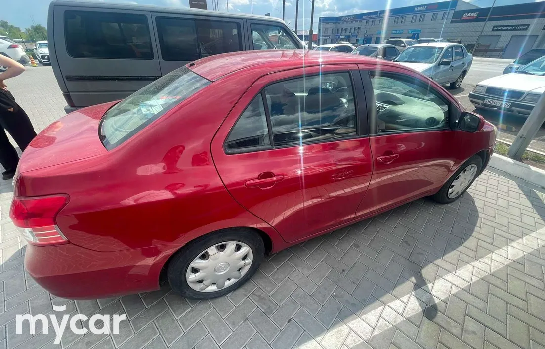 Toyota Yaris 2010