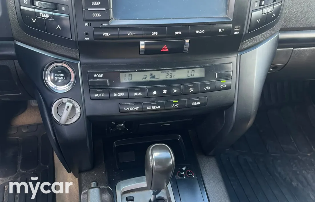Toyota Land Cruiser 2008