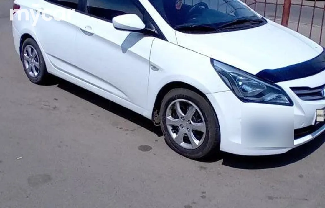 Hyundai Accent 2014