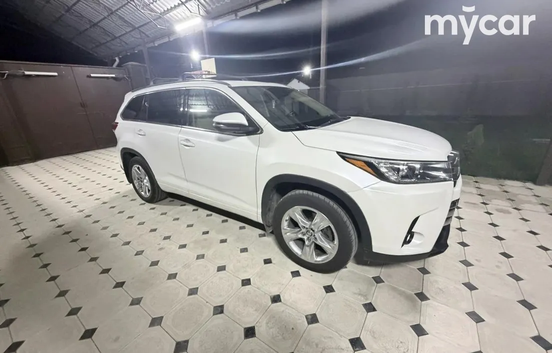 Toyota Highlander 2018