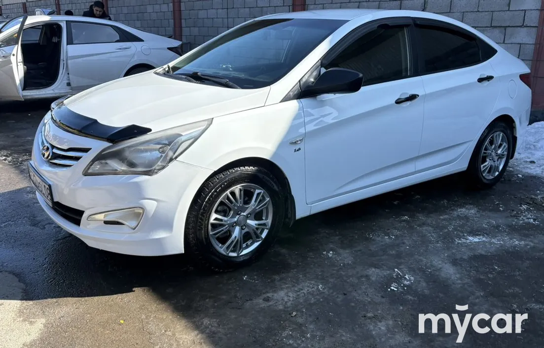 Hyundai Accent 2014