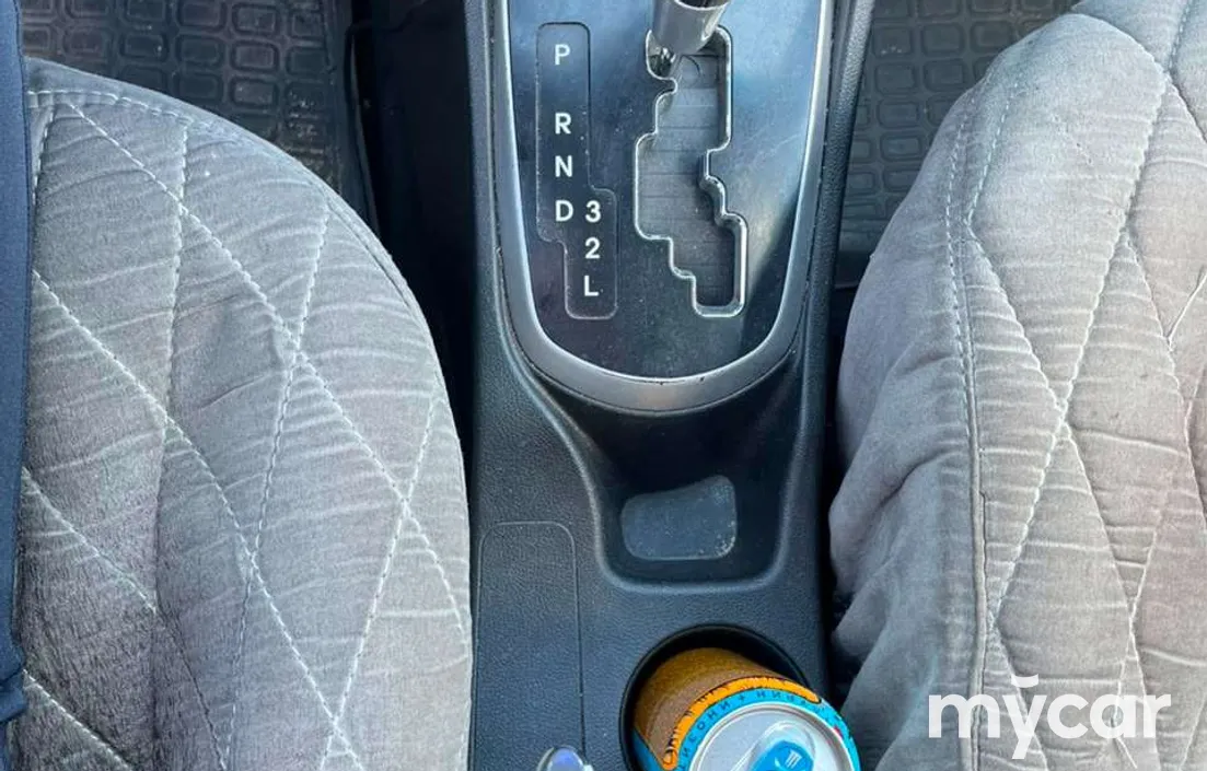 Hyundai Accent 2011