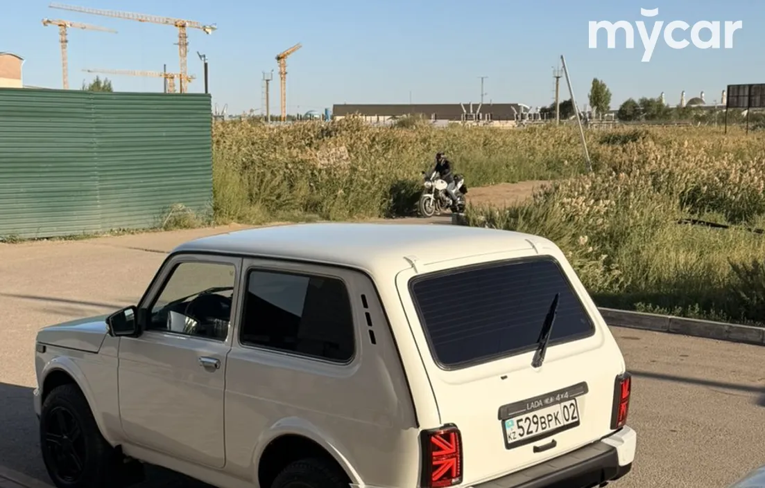 LADA 2121 (4x4) 2013