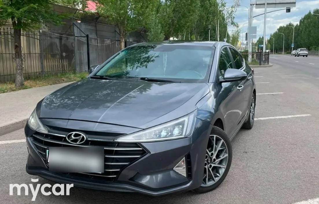Hyundai Elantra 2019
