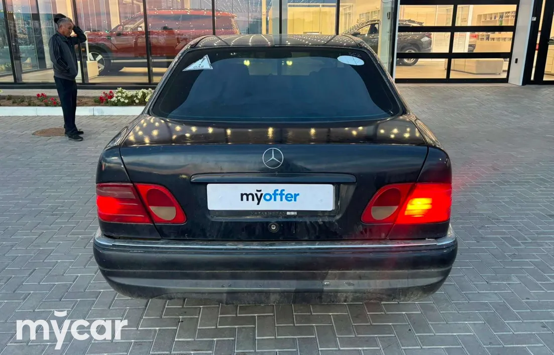 Mercedes-Benz E-Класс 1996