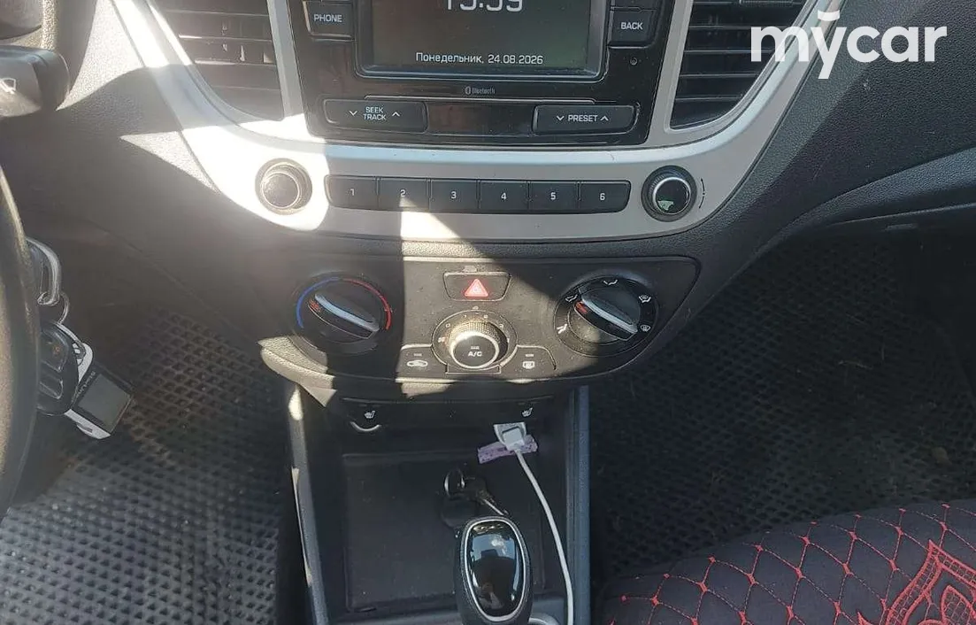 Hyundai Accent 2022