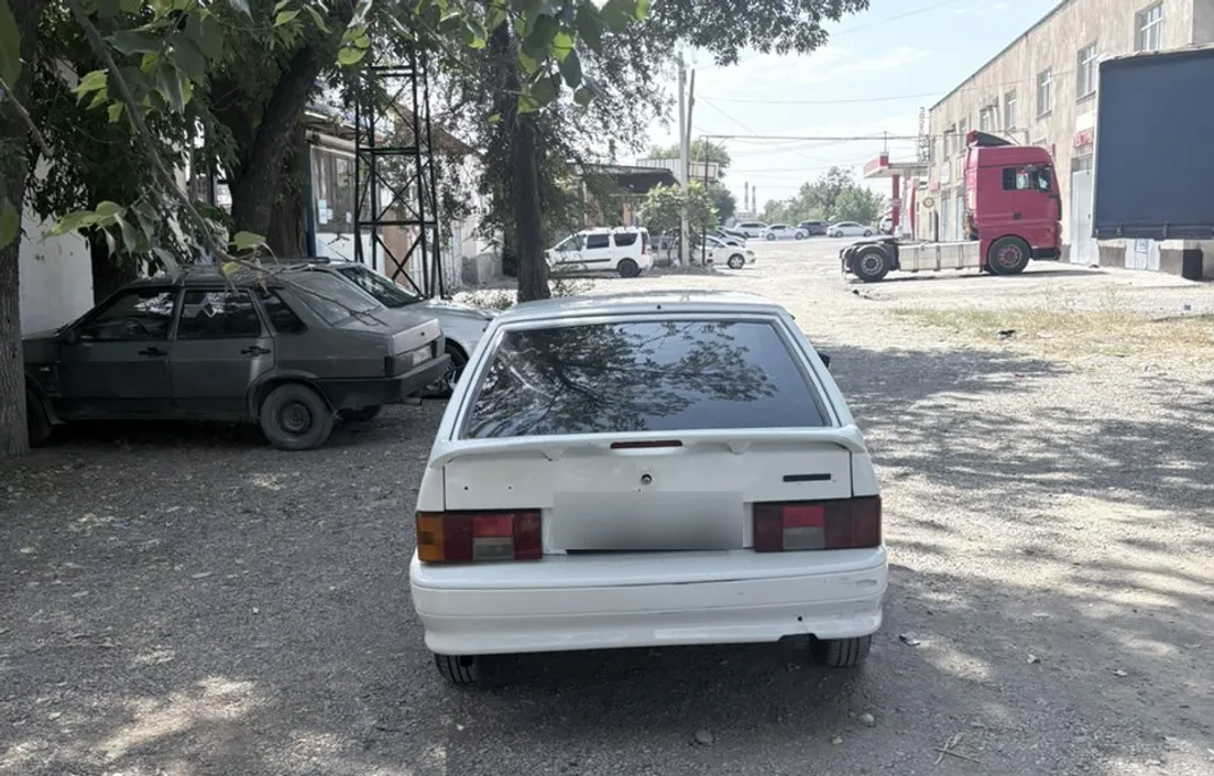 LADA 2114 2011