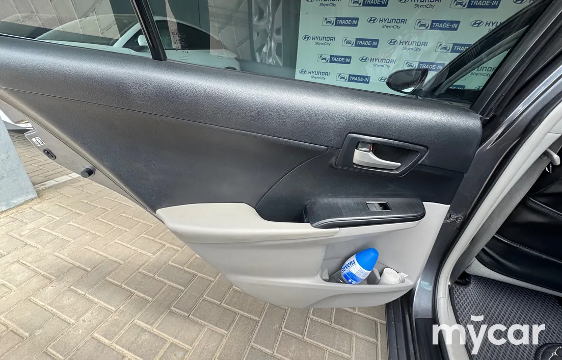 Toyota Camry 2014