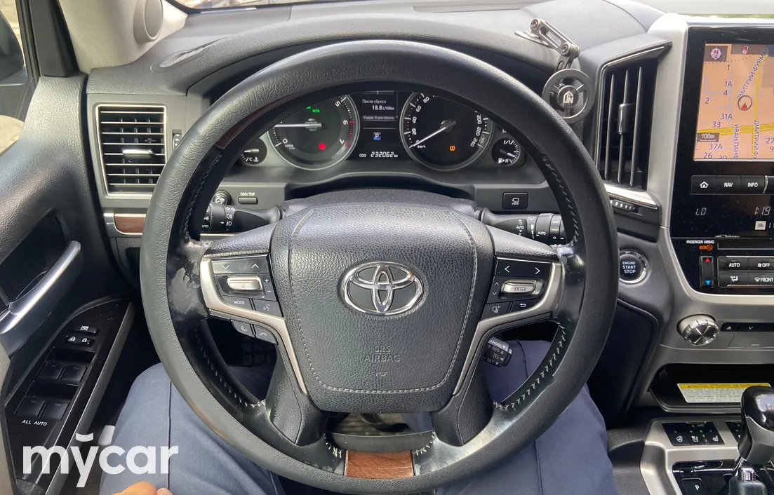 Toyota Land Cruiser 2016