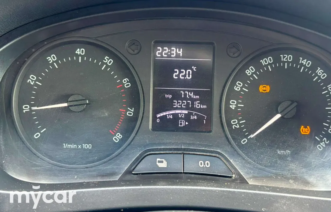 Skoda Rapid 2013