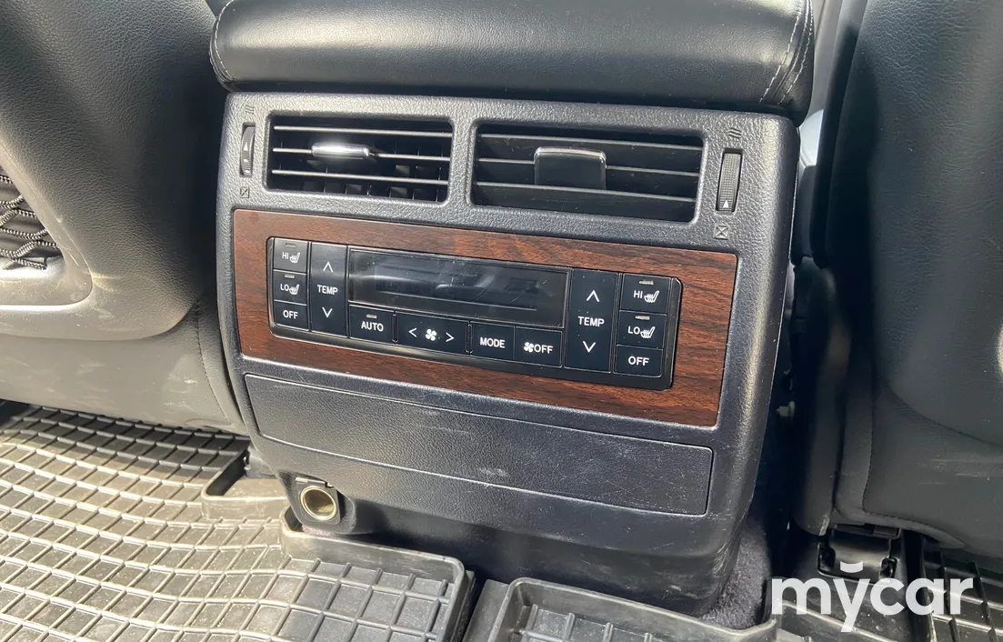 Toyota Land Cruiser 2016