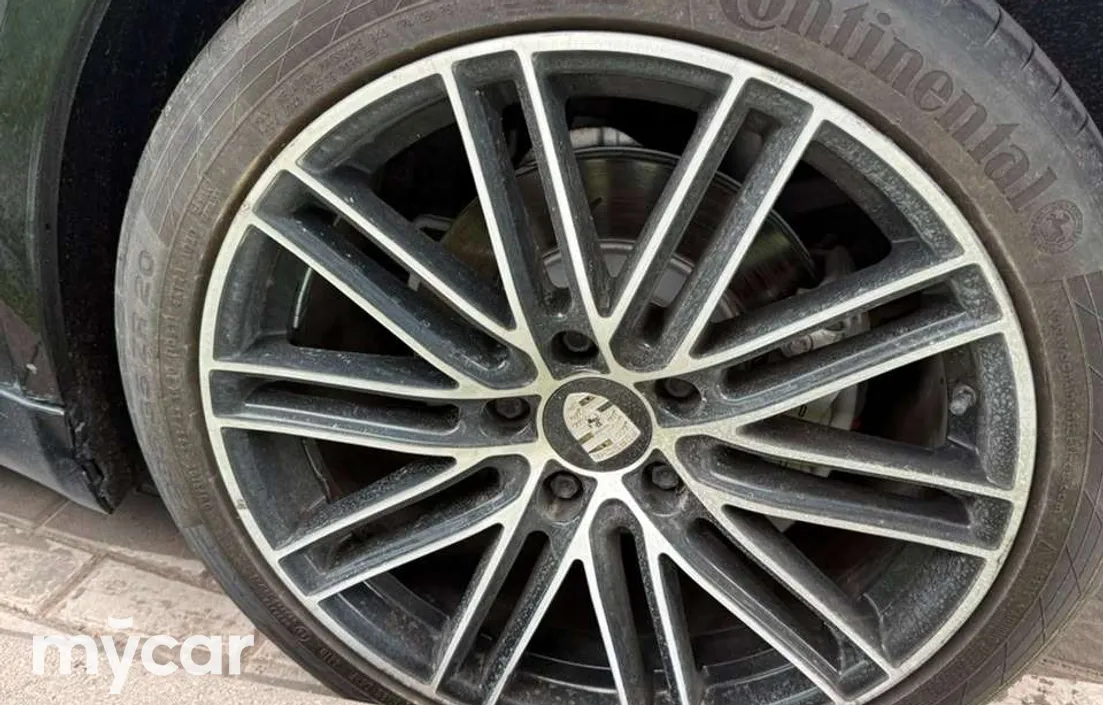 Porsche Panamera 2013
