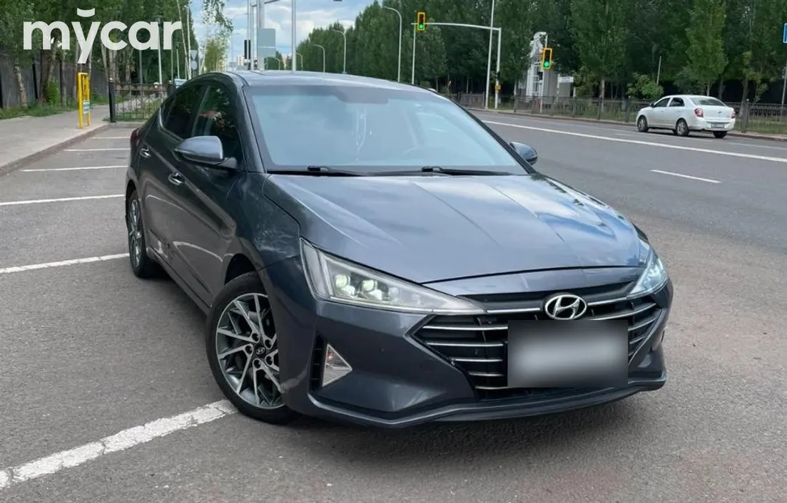 Hyundai Elantra 2019