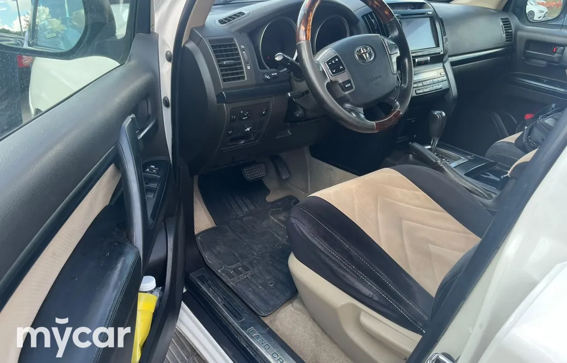 Toyota Land Cruiser 2008