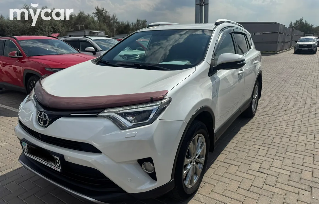 Toyota RAV4 2017