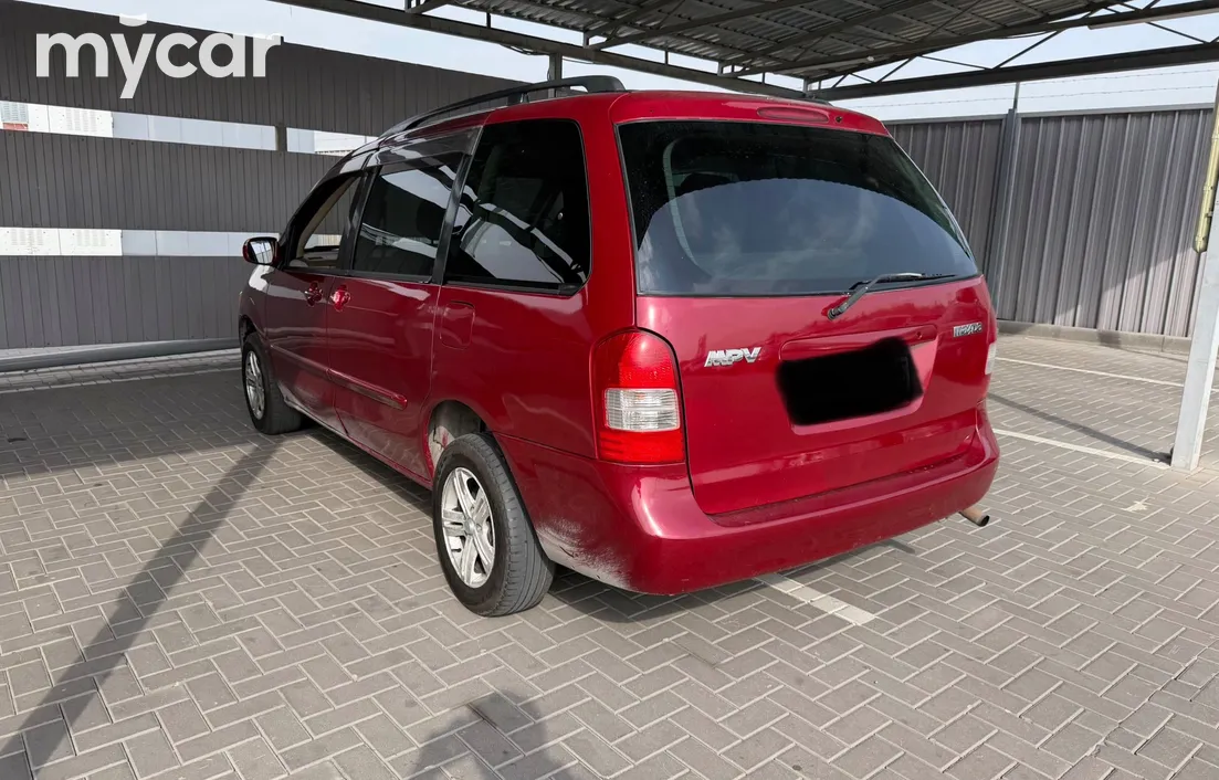Mazda MPV 2001