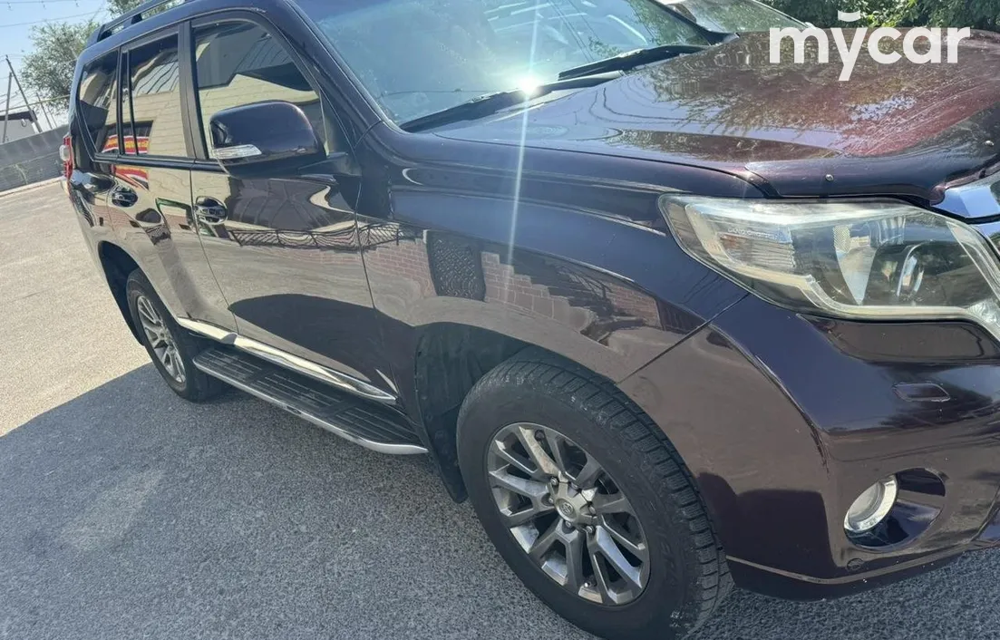 Toyota Land Cruiser Prado 2013