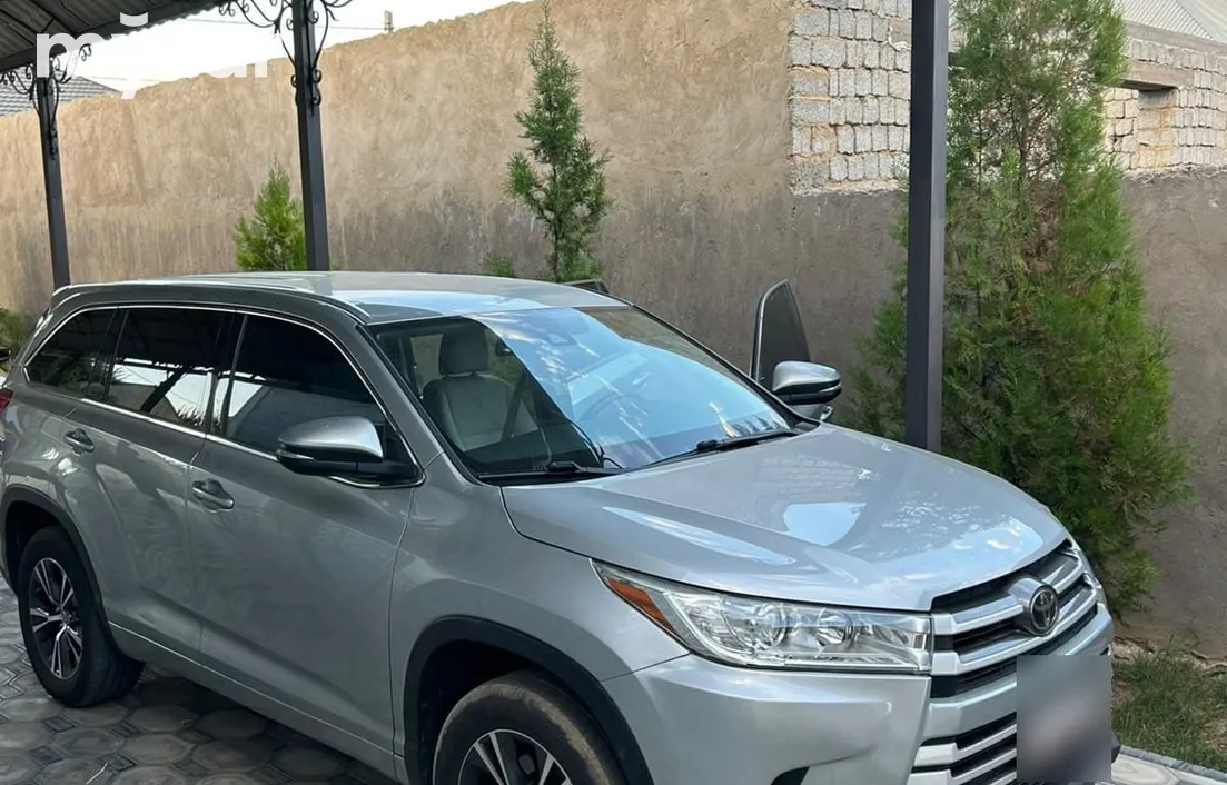Toyota Highlander 2018