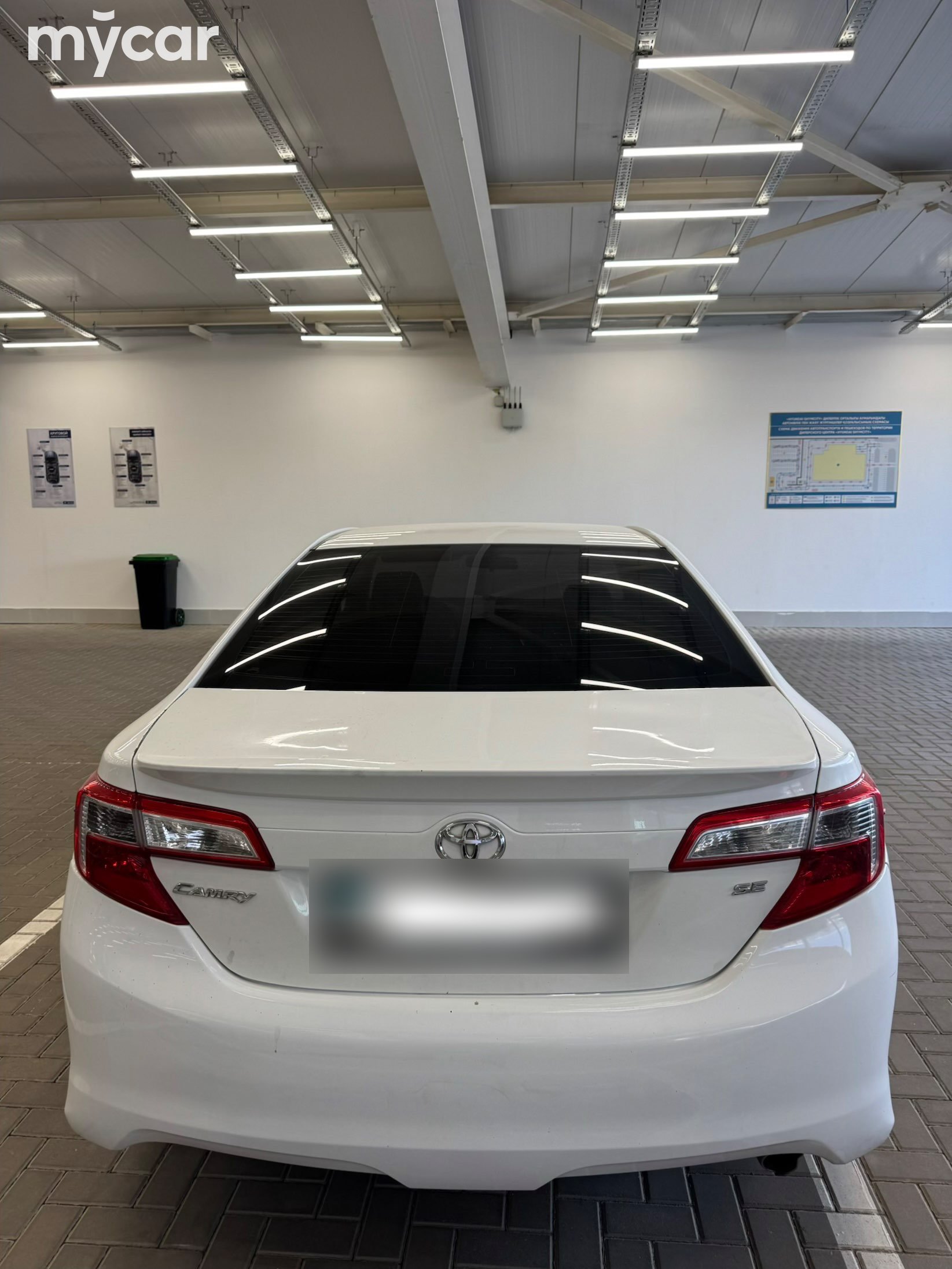 Toyota Camry 2014