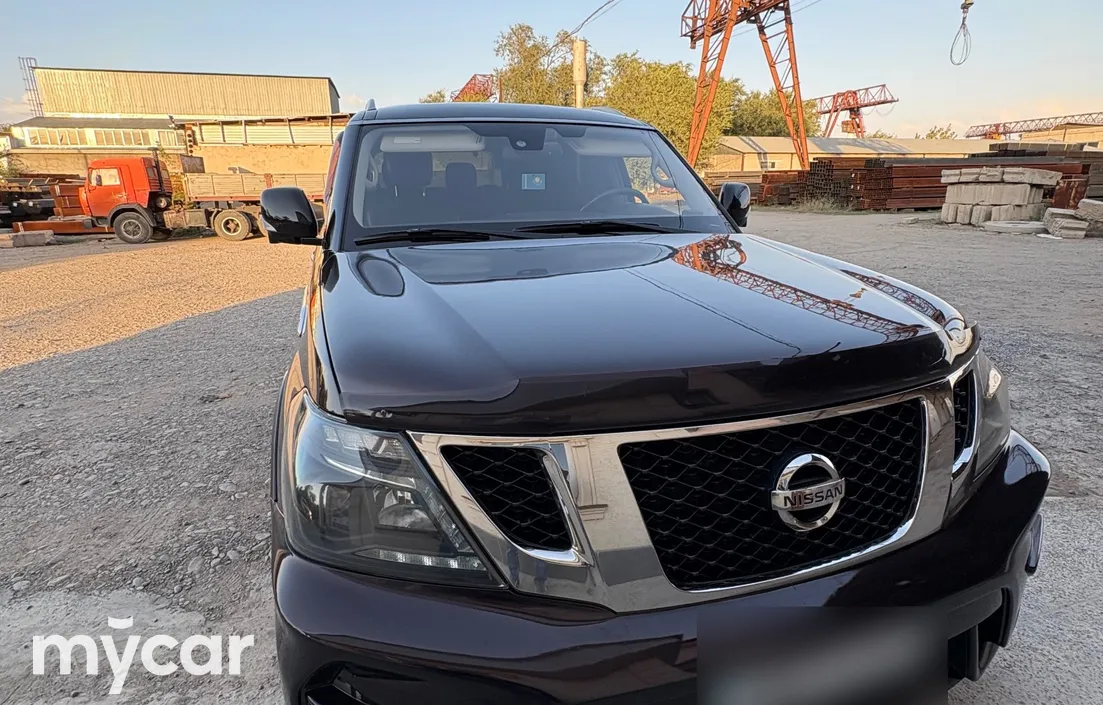 Nissan Patrol 2013