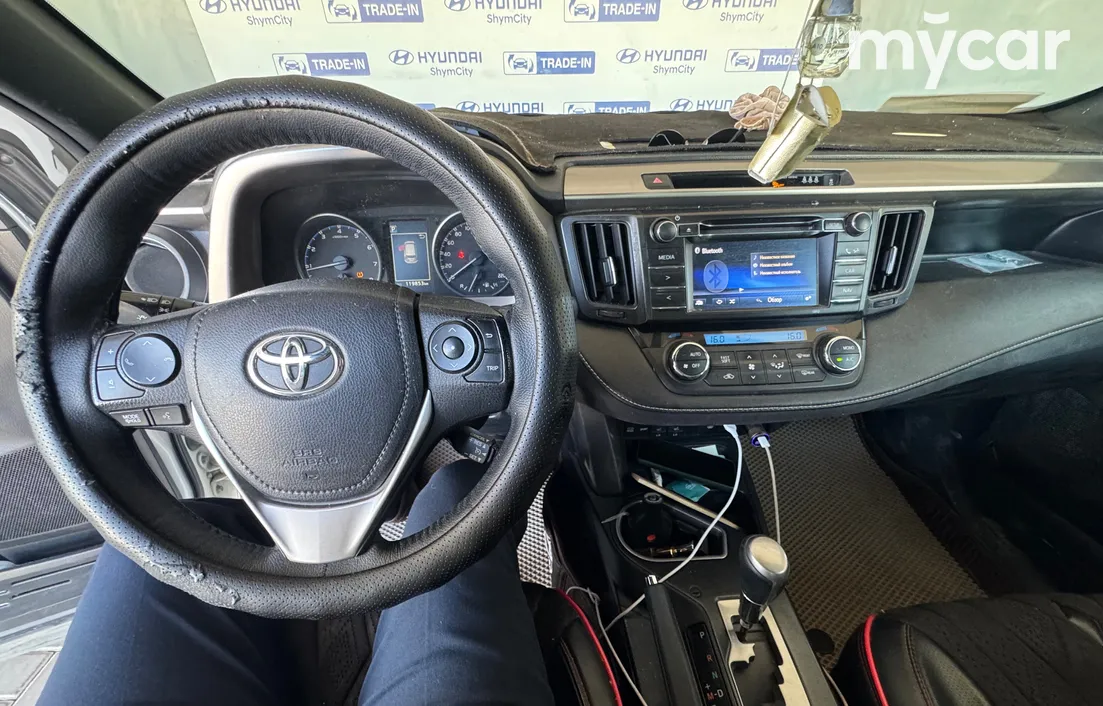 Toyota RAV4 2016