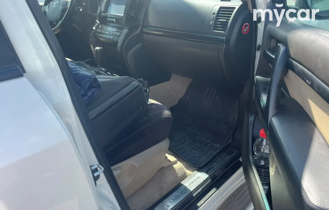 Toyota Land Cruiser 2008