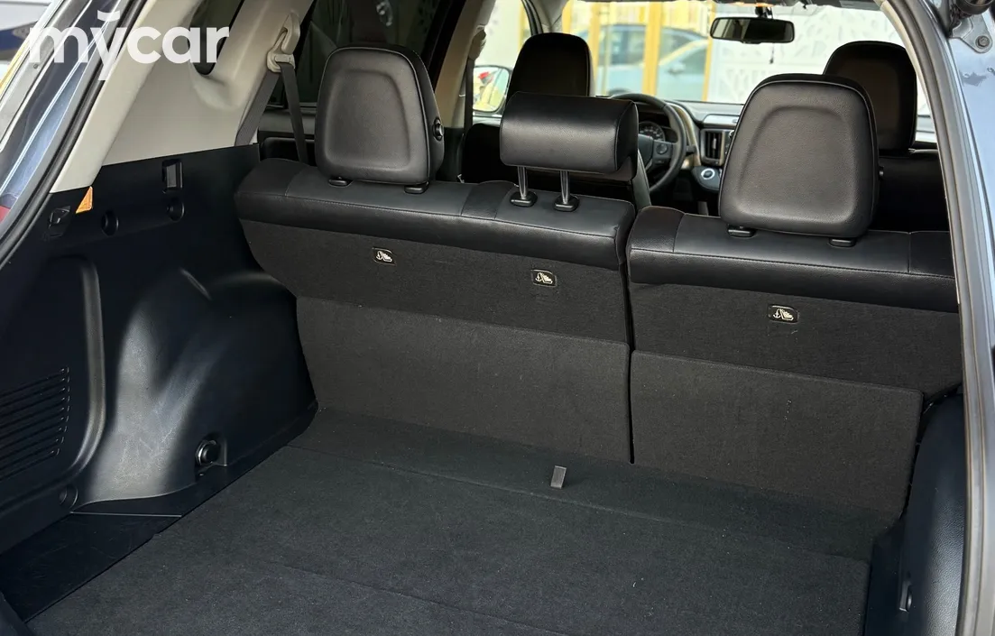 Toyota RAV4 2015