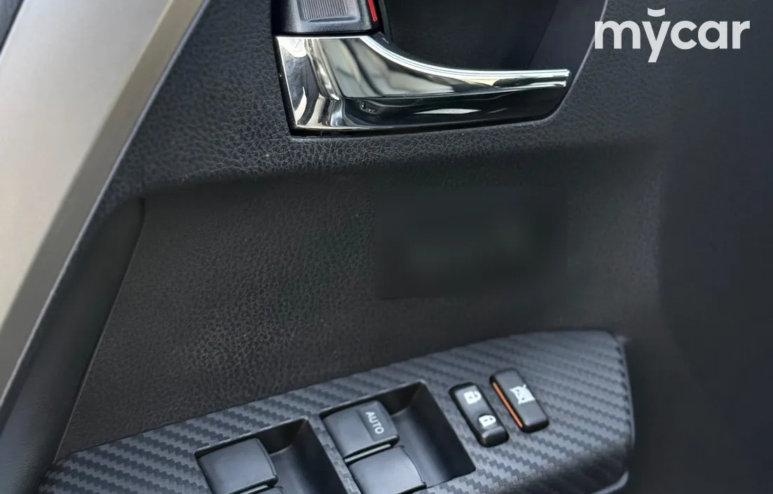 Toyota RAV4 2015