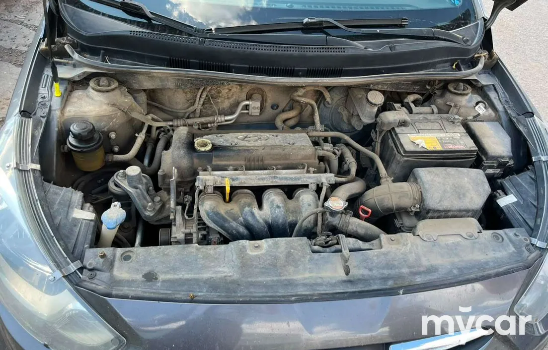Hyundai Accent 2011
